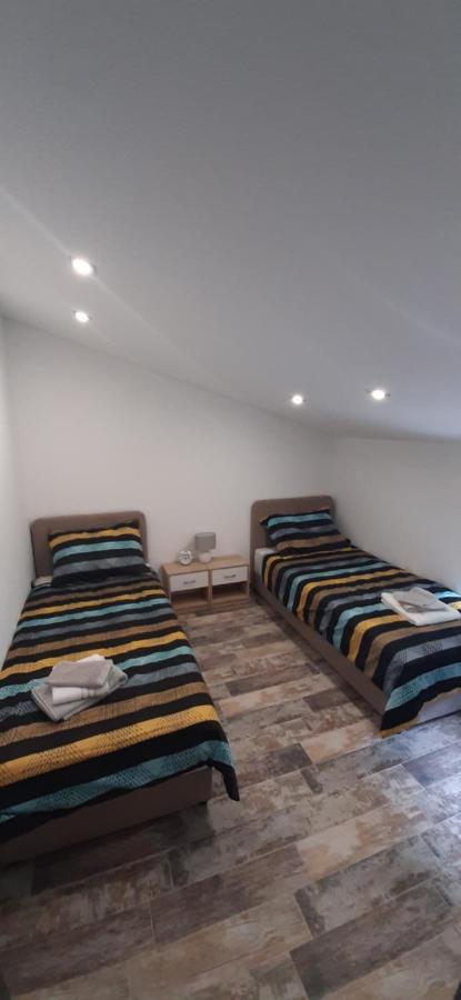 Apartmani Petar I Luka Бакар Экстерьер фото
