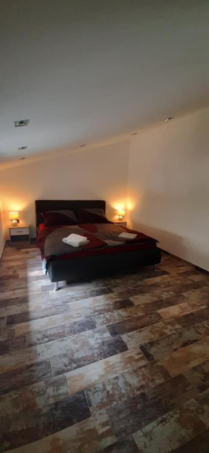 Apartmani Petar I Luka Бакар Экстерьер фото