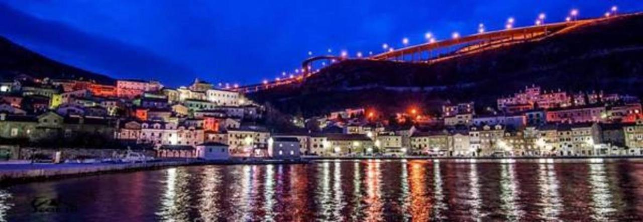 Apartmani Petar I Luka Бакар Экстерьер фото