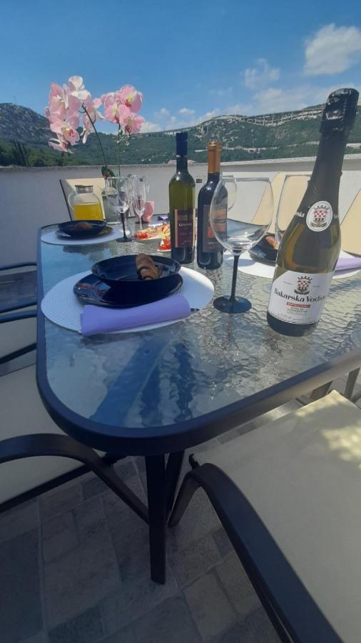Apartmani Petar I Luka Бакар Экстерьер фото